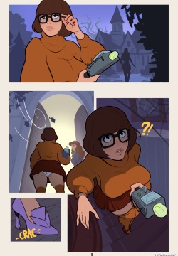 Velma and Daphne's spooky night